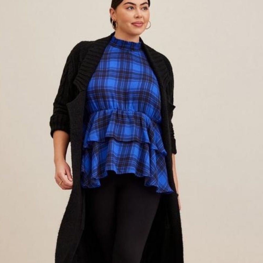 Torrid crinkle top - Picture 3 of 6